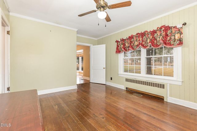 612 N Main Street, Louisburg, NC 27549