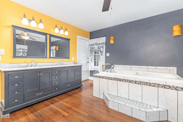 612 N Main Street, Louisburg, NC 27549