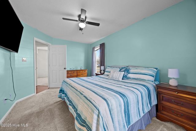 201 Meadow Lane, Jacksonville, NC 28546