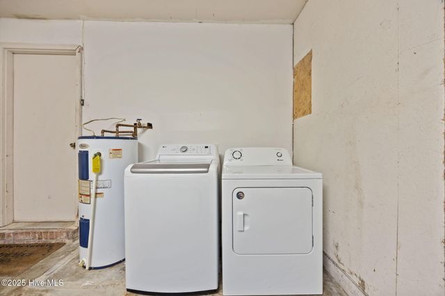 201 Meadow Lane, Jacksonville, NC 28546