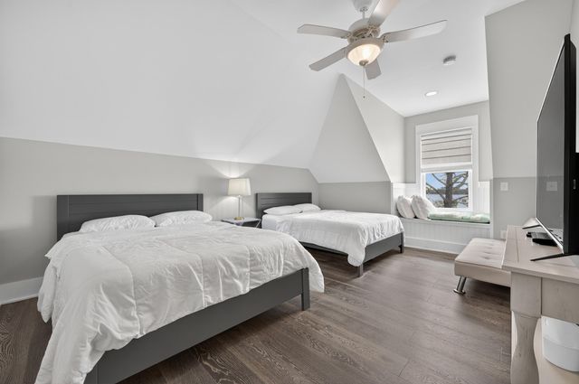 2975 Holley Point Road, Navarre, FL 32566