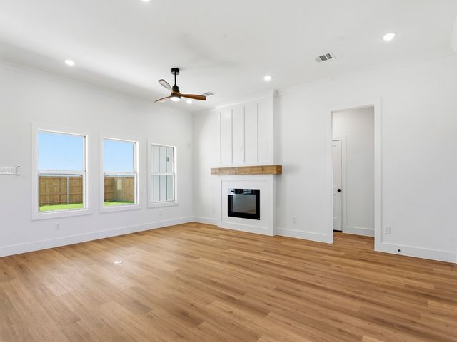 148 Joel Street, Springtown, TX 76082