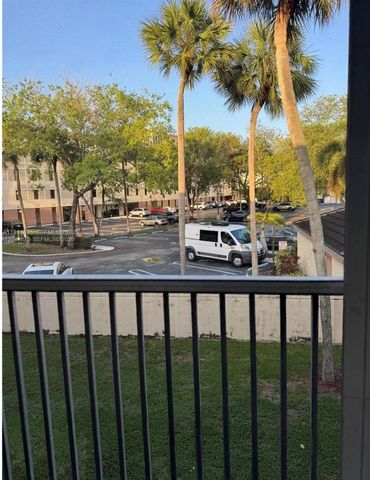 8750 Royal Palm Blvd 209, Coral Springs, FL 33065
