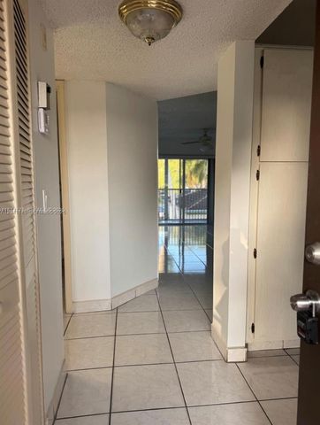 8750 Royal Palm Blvd 209, Coral Springs, FL 33065