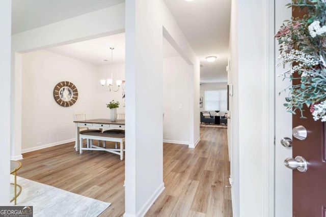 2824 Saratoga Lake View, Decatur, GA 30034