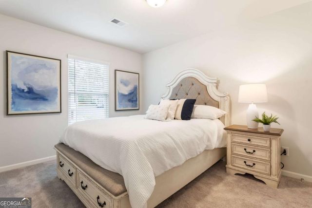 2824 Saratoga Lake View, Decatur, GA 30034