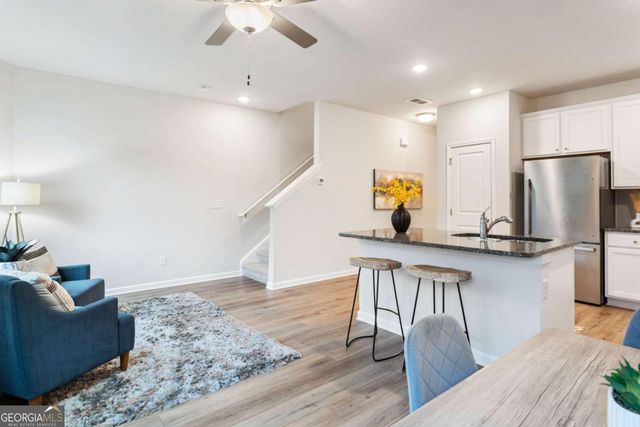 2824 Saratoga Lake View, Decatur, GA 30034