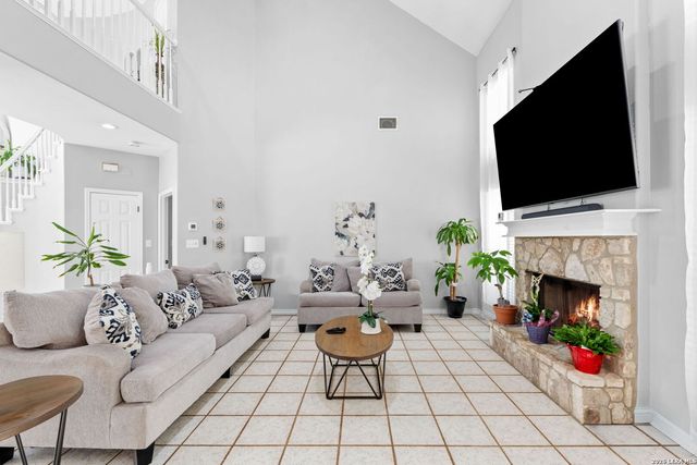 8627 London Heights, San Antonio, TX 78254