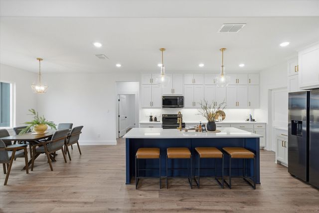 370 VZ County Road 3910, Wills Point, TX 75169