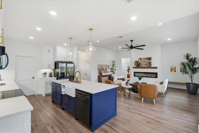 370 VZ County Road 3910, Wills Point, TX 75169