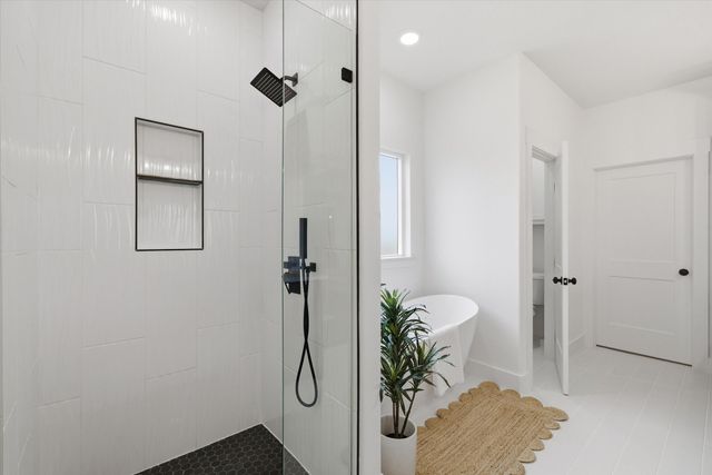 370 VZ County Road 3910, Wills Point, TX 75169