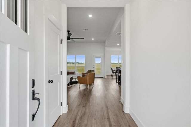 370 VZ County Road 3910, Wills Point, TX 75169