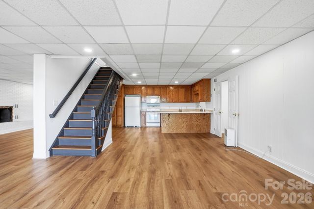 332 Shoreline Loop, Mooresville, NC 28117