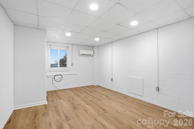 332 Shoreline Loop, Mooresville, NC 28117