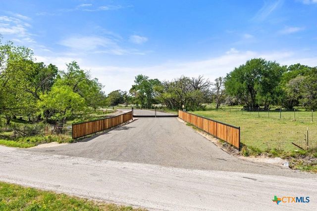 4772-10 County Road 340, Burnet, TX 78611