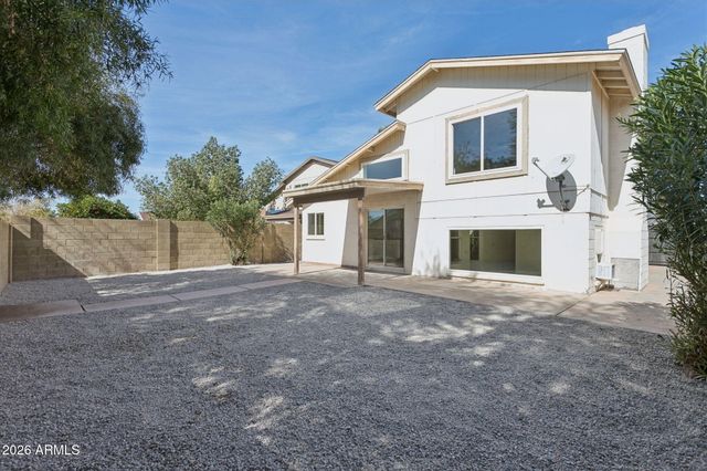 3805 W CAMINO REAL -- W, Glendale, AZ 85310