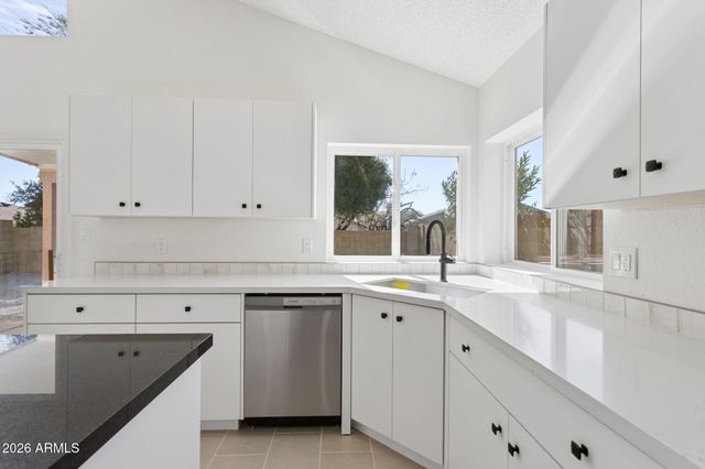 3805 W CAMINO REAL -- W, Glendale, AZ 85310