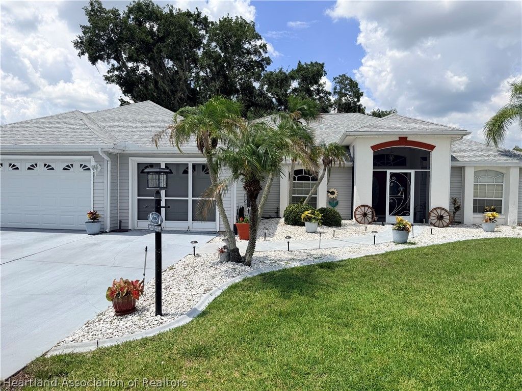 2702 S Winding Waters Drive, Avon Park, FL 33825