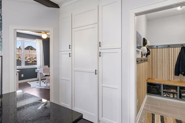 9091 River Rock Drive N, Chanhassen, MN 55317