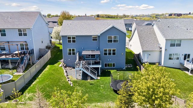 9091 River Rock Drive N, Chanhassen, MN 55317