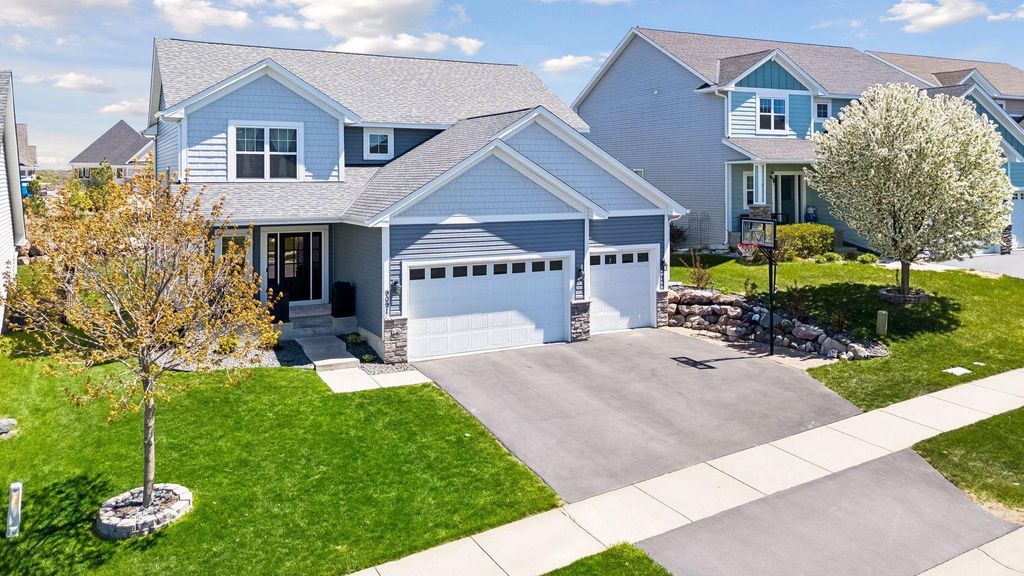 9091 River Rock Drive N, Chanhassen, MN 55317 — photo 2