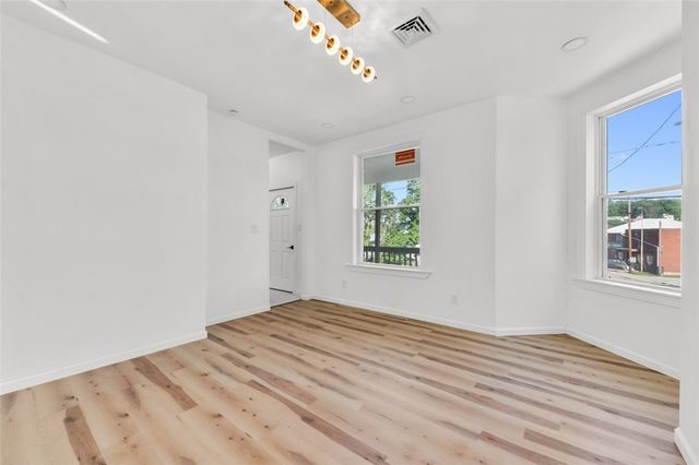 435 N Broadway St, Scottdale, PA 15683