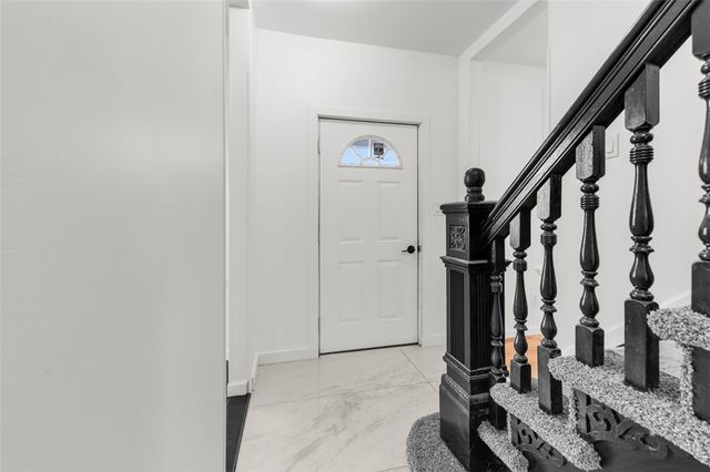 435 N Broadway St, Scottdale, PA 15683