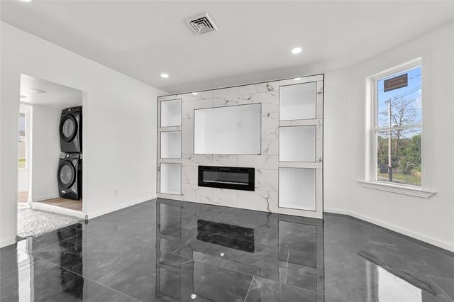 435 N Broadway St, Scottdale, PA 15683