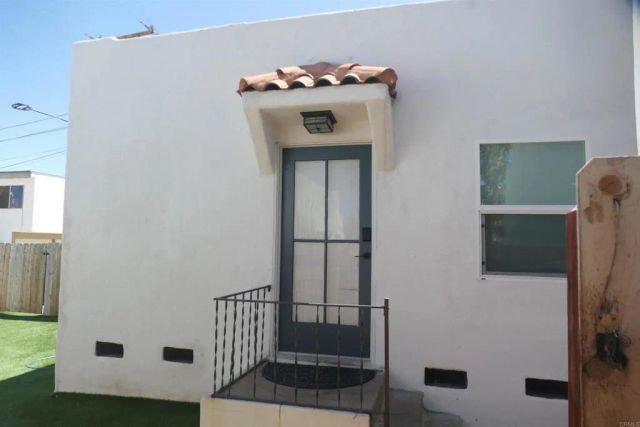 1817-1819 Sunset Cliffs Blvd, San Diego, CA 92107
