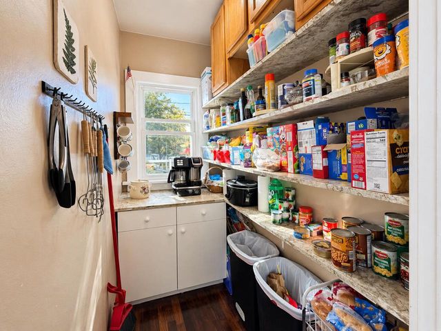7116 37th AVENUE, Kenosha, WI 53142