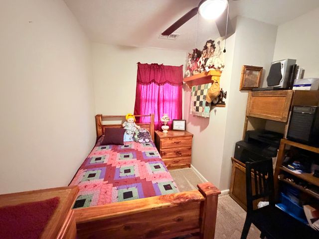 110 Dinsmore Street, Berea, KY 40403