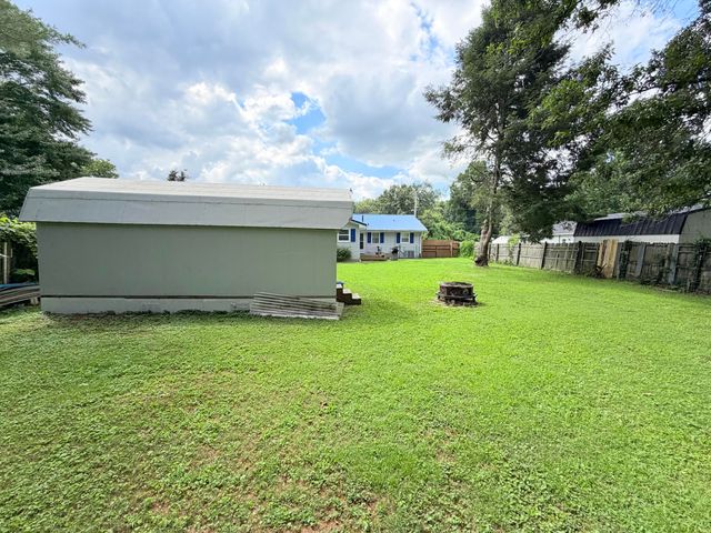 110 Dinsmore Street, Berea, KY 40403