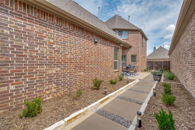 610 Enfield Drive, Frisco, TX 75036
