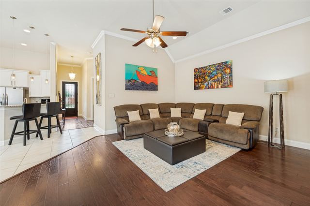 610 Enfield Drive, Frisco, TX 75036