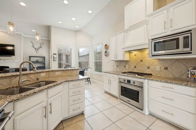 610 Enfield Drive, Frisco, TX 75036