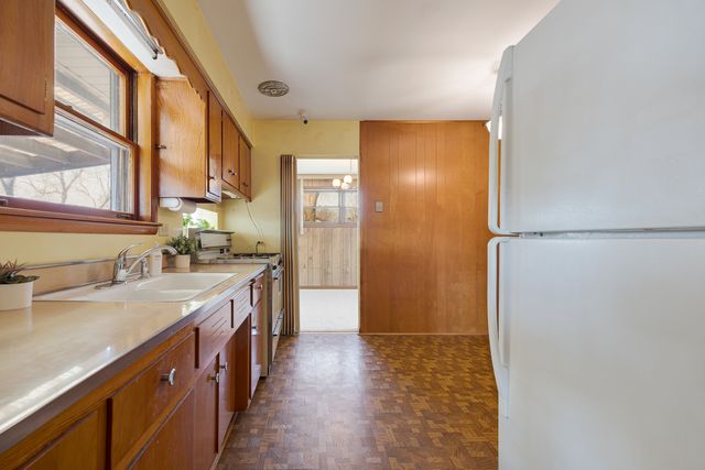 21220 Tower Avenue, Matteson, IL 60443