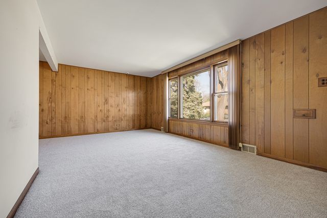 21220 Tower Avenue, Matteson, IL 60443