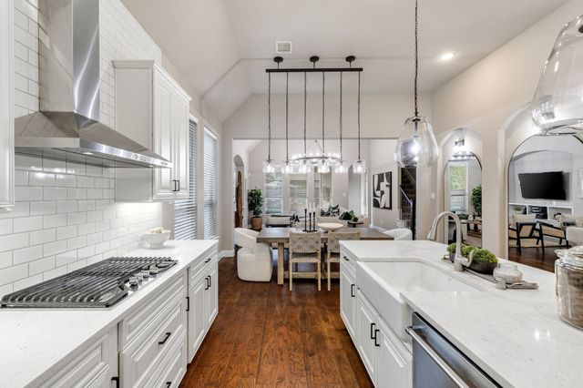 821 Sandbox Drive, Little Elm, TX 76227