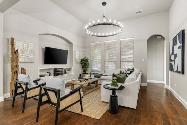 821 Sandbox Drive, Little Elm, TX 76227