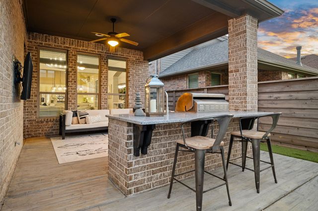 821 Sandbox Drive, Little Elm, TX 76227