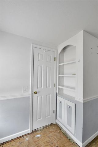 9871 Cumming Highway, Canton, GA 30115