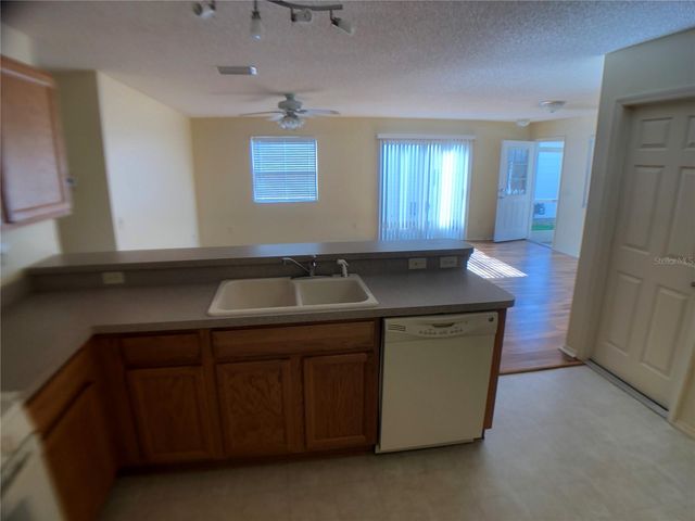 2099 BROYHILL AVENUE, The Villages, FL 32162
