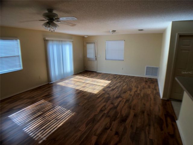 2099 BROYHILL AVENUE, The Villages, FL 32162