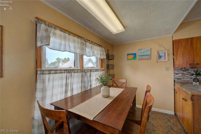 701 Tenney Avenue, Amherst, OH 44001