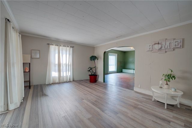 701 Tenney Avenue, Amherst, OH 44001