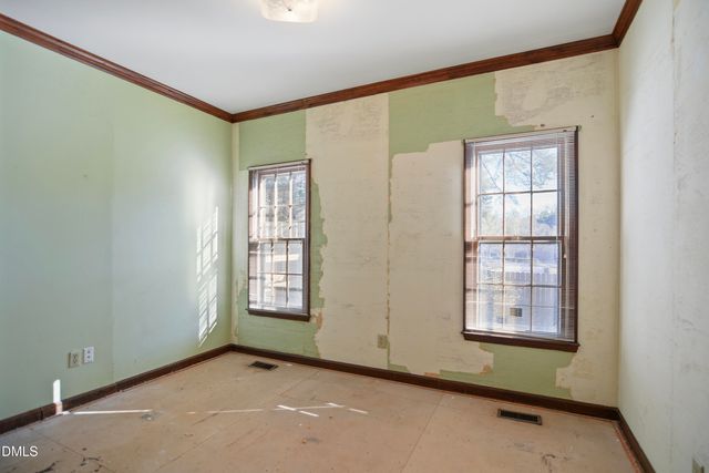 900 Albany Court, Raleigh, NC 27615