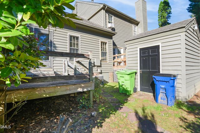 900 Albany Court, Raleigh, NC 27615