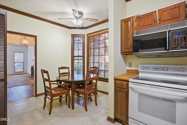 900 Albany Court, Raleigh, NC 27615