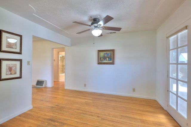 1713 Albany Ave, Modesto, CA 95350