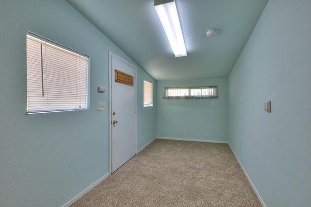 1713 Albany Ave, Modesto, CA 95350